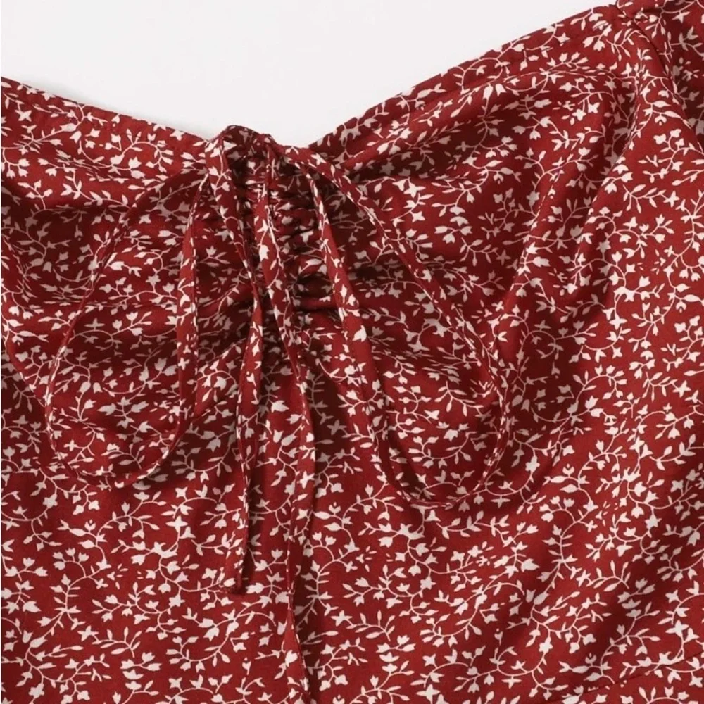 SHEIN Burgundy Floral Puff Sleeve Mini Dress - Picture 3 of 4